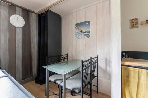 2 Pieces Vue Mont-joly A 2 Pas Tramway Mont-blanc *